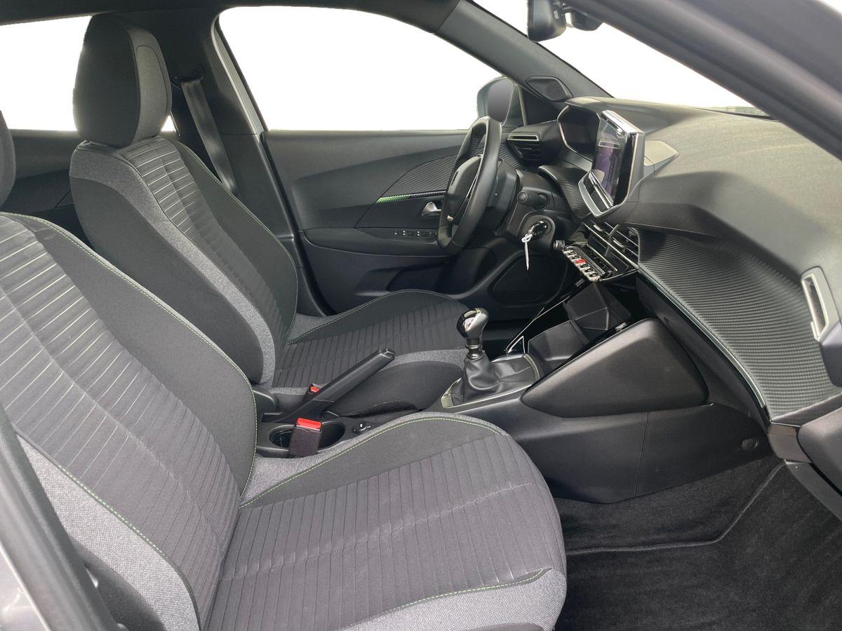 Peugeot 2008 1.2 PureTech ** KAMERA / NAVI ** - Bild 18