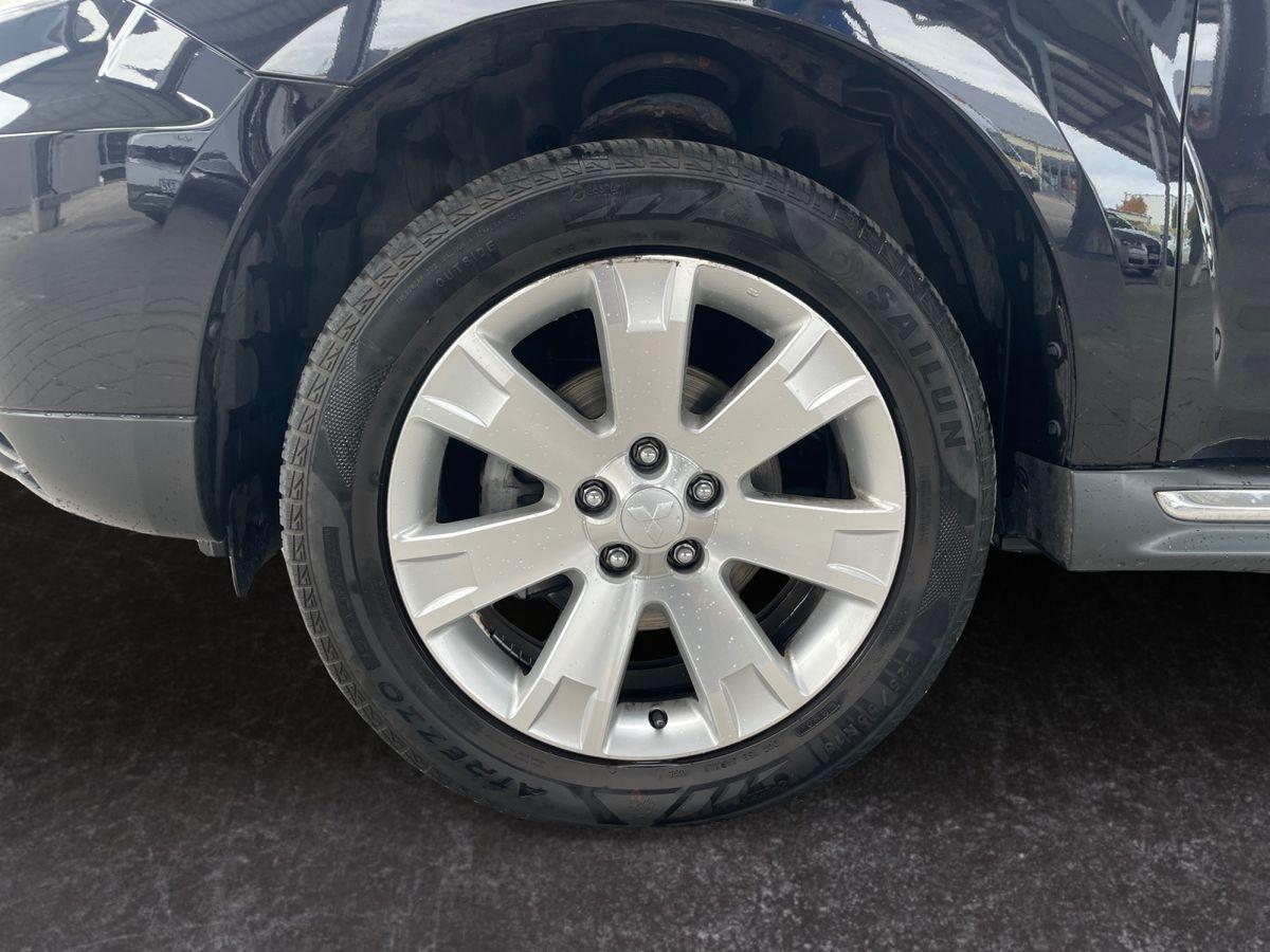 Mitsubishi Outlander 2.2 DI-D Aut. ** nur für Händler ** - Bild 10