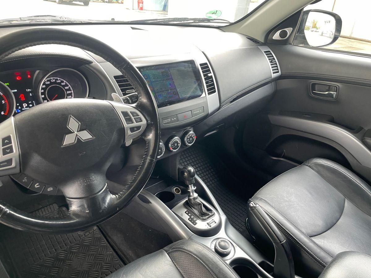 Mitsubishi Outlander 2.2 DI-D Aut. ** nur für Händler ** - Bild 24
