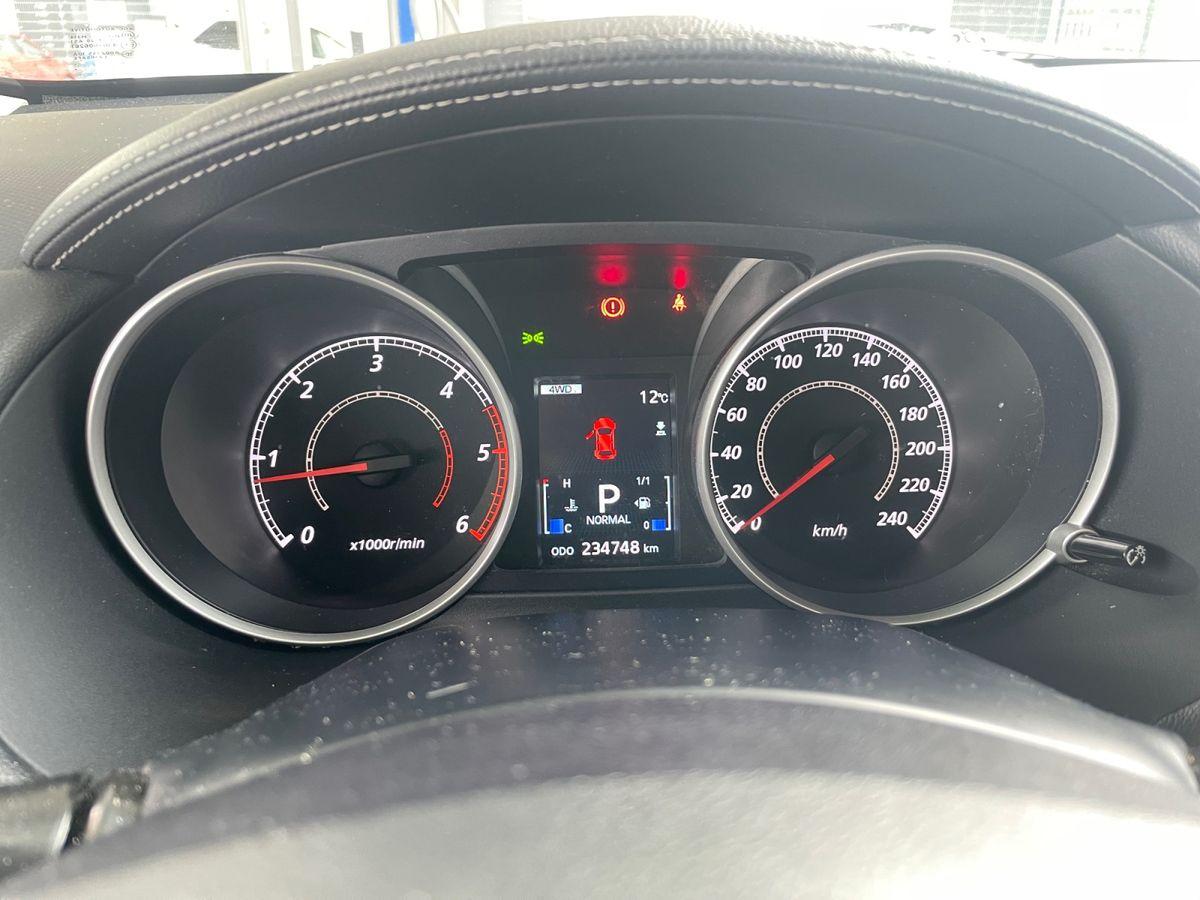 Mitsubishi Outlander 2.2 DI-D Aut. ** nur für Händler ** - Bild 15