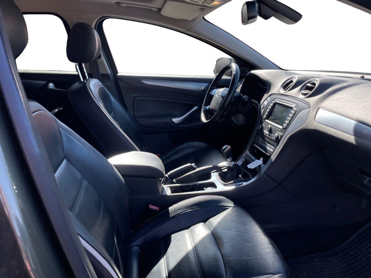 Ford Mondeo Titanium 2.0 TDCi ** nur für Händler ** - Bild 18