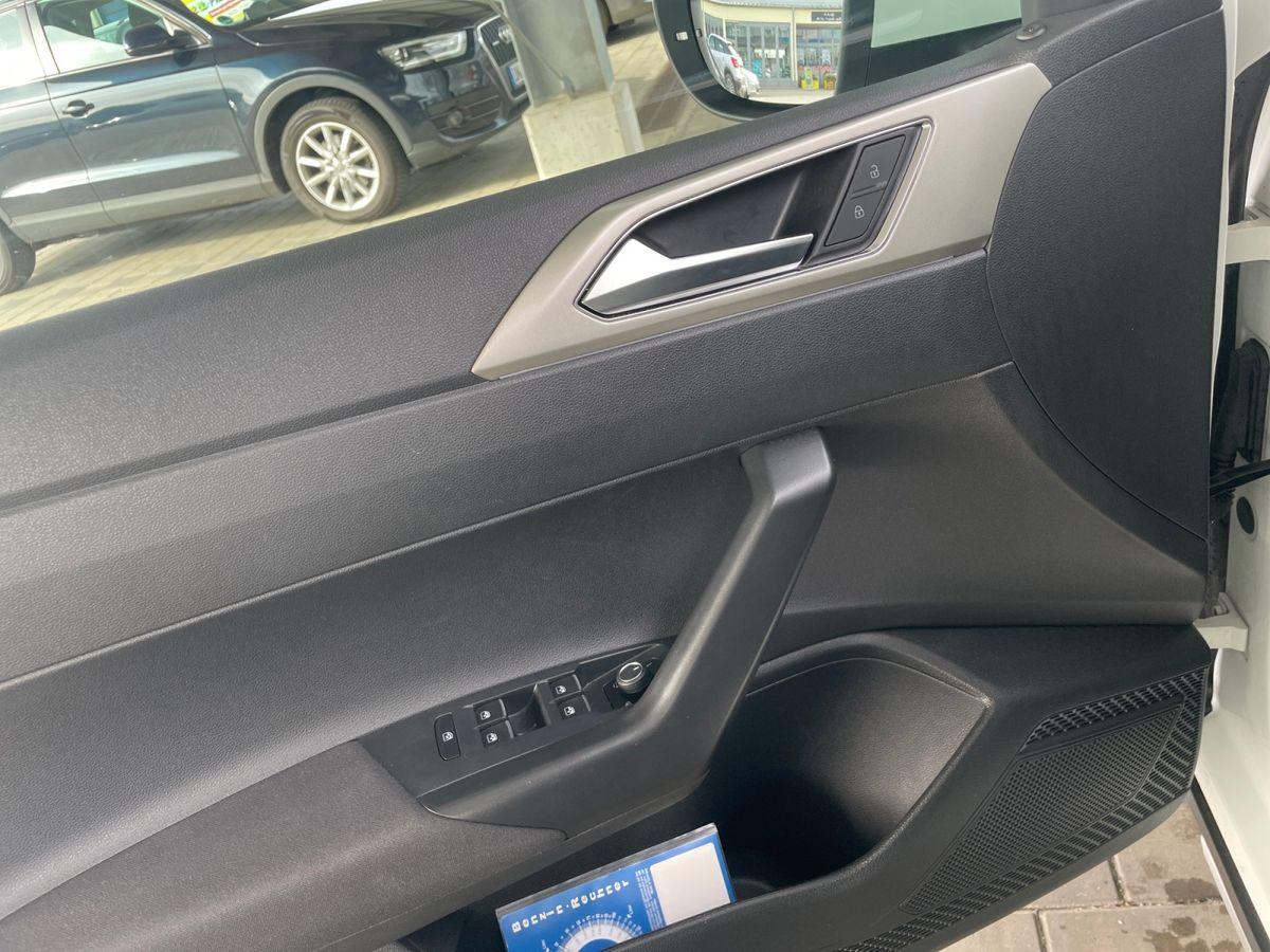 VW Taigo Move 1.0 TSI Aut. DSG *NAVI/LED/Einparkhilfe * - Bild 12